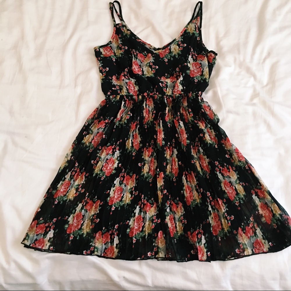 casual floral mini-dress
